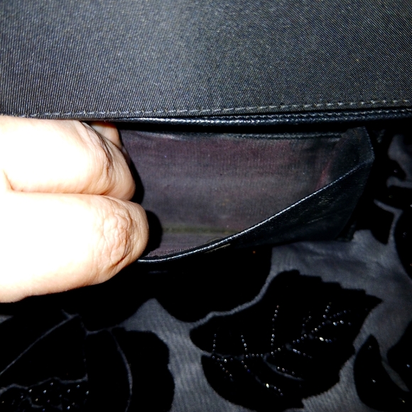 AUTHENTIC PRADA SMALL BLACK WALLET - Picture 7 of 7